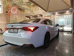 تويوتا أفالون